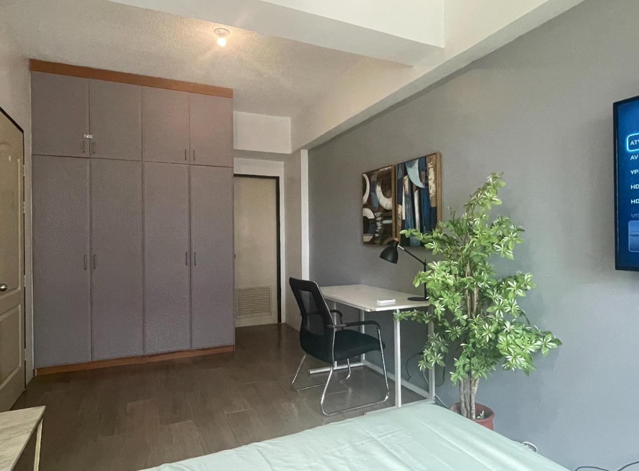 Spacious 1 Bedroom Unit Forbeswood Heights Taguig Zewnętrze zdjęcie